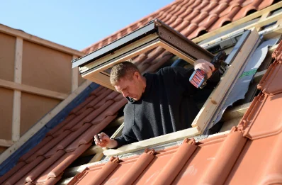 Pose de fenêtres de toit Velux à Chézery-Forens